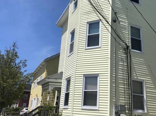 306 Division St UNIT 1, Pawtucket, RI 02860