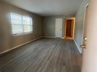 809 S Mobile Ave #18, Russellville, AR 72801