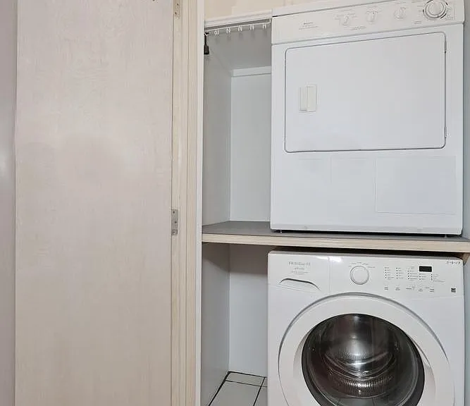 25 Bogert Pl #1 — Photo 19