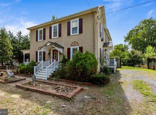 205 Walnut St, Berryville, VA 22611