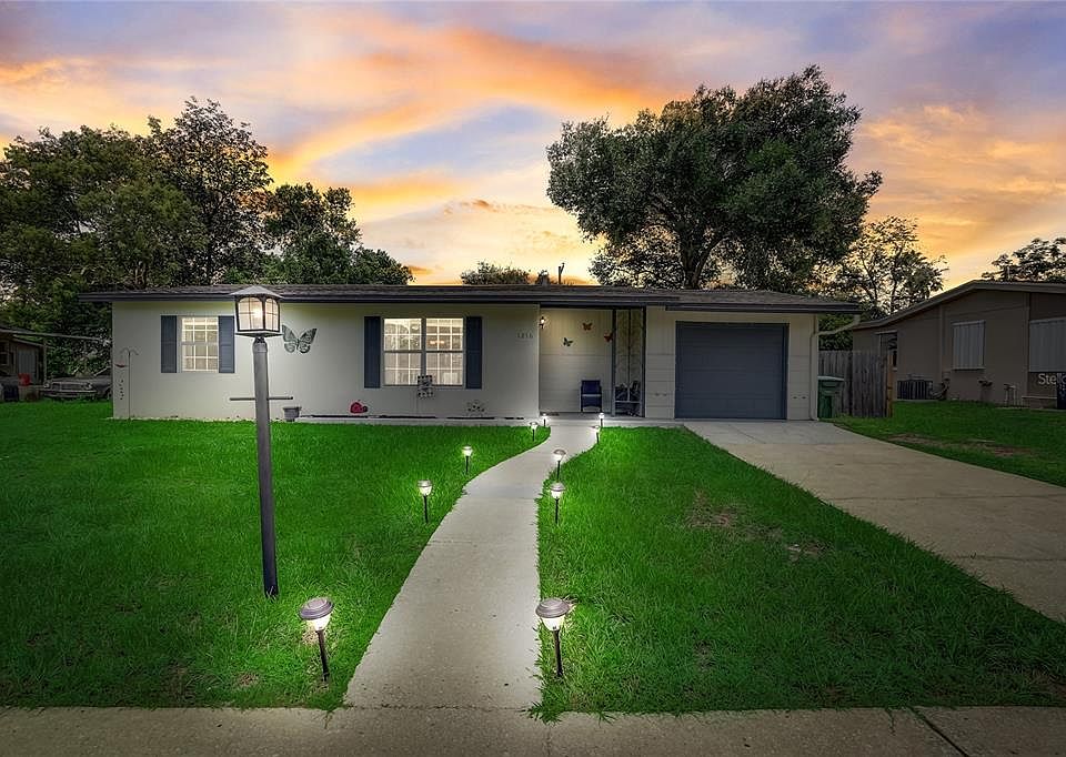 1st image of 1216 WHITEWOOD DRIVE