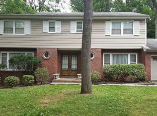 4 Louis Ave, Monsey, NY 10952