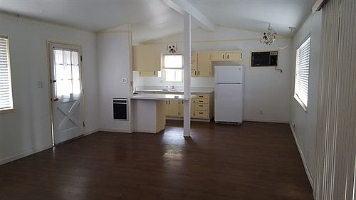 2nd image of 12803 Shoreview Dr