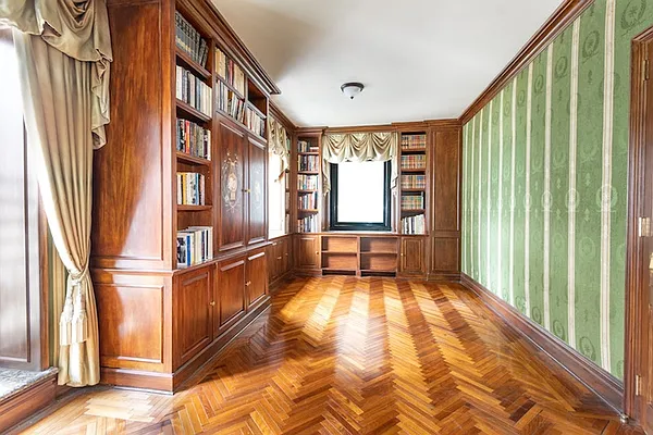 Sold by Brown Harris Stevens | media 24