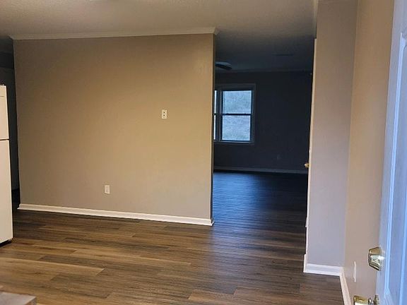 2nd image of 428 S 4th St #4
