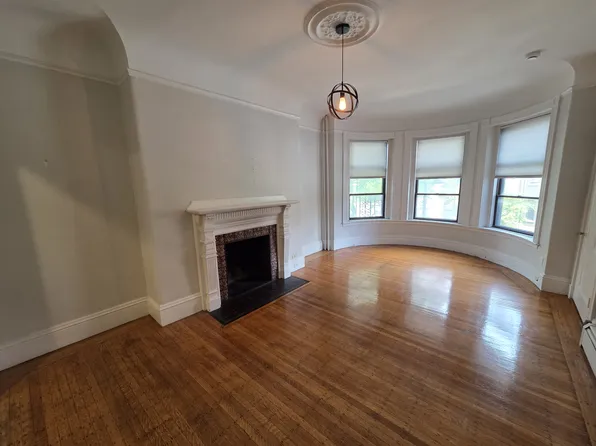 499 Beacon St, Boston, MA