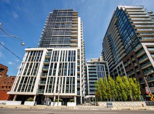 400 Adelaide St E #819, Toronto, ON M5A 4S3