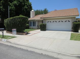 18523 Kinzie St, Northridge, CA 91324