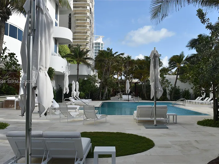 6365 Collins Ave #3804 — Photo 25
