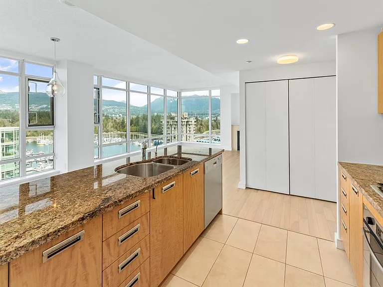 1616 Bayshore Dr #2104 — Photo 12