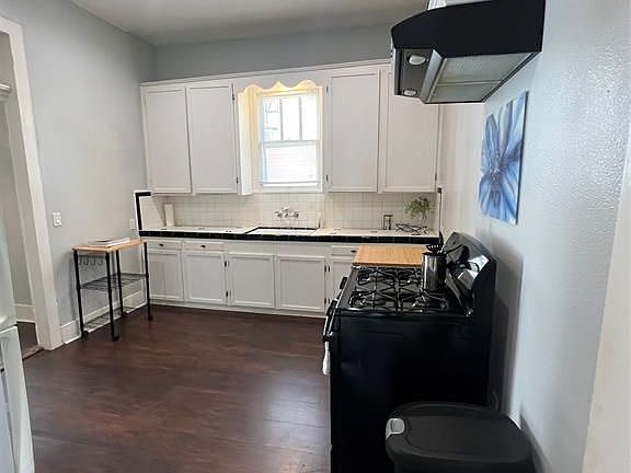 5th image of 614 13th St