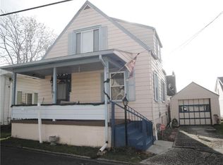 1412 3rd St, New Brighton, PA 15066