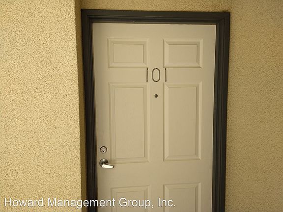 2nd image of 16100 W Sunset Blvd #101