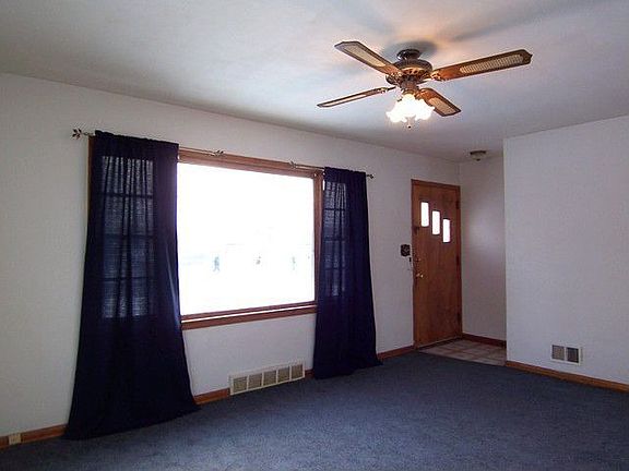 4th image of 2909 Glenwood Ave