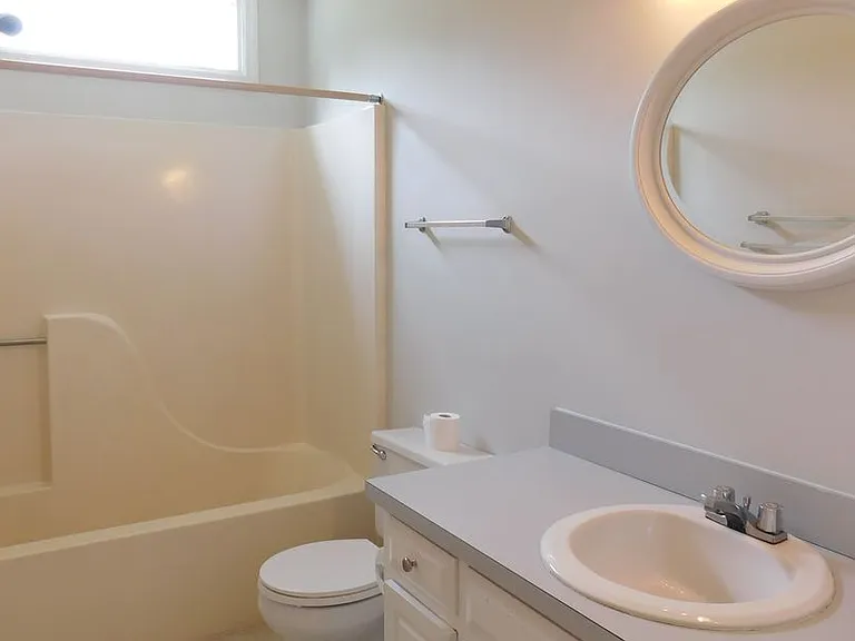 210 Rivershore Dr — Photo 20