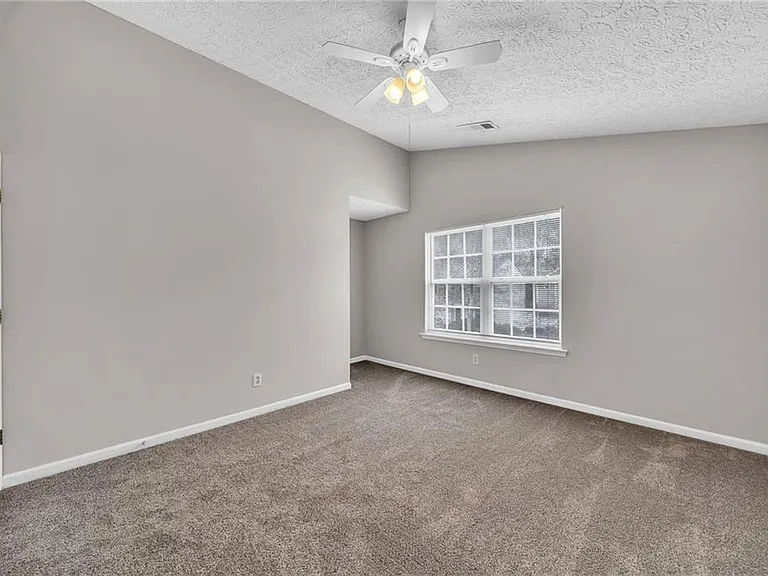 225 Osmanthus Way — Photo 26