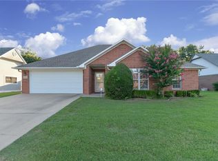 2806 S 96th St, Fort Smith, AR 72903