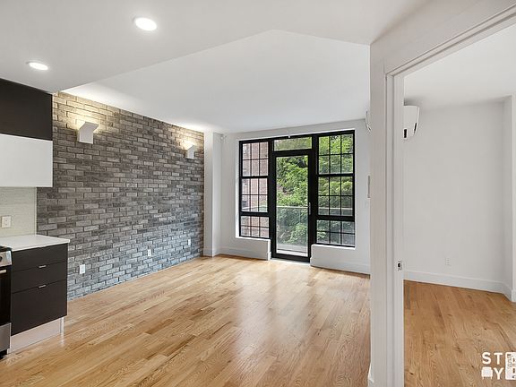 3rd image of 376 Franklin Ave #3AA