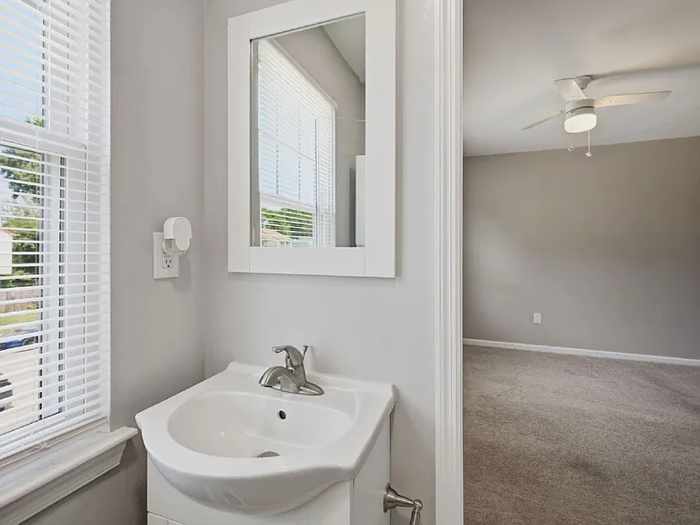 5475 Davis Way — Photo 21