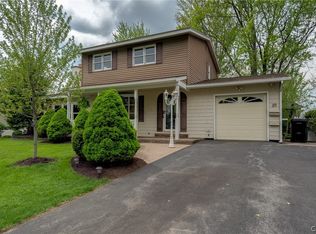 119 Floradale Rd, Liverpool, NY 13088