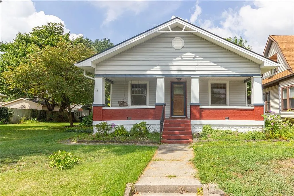2626 Allen Ave photo 1