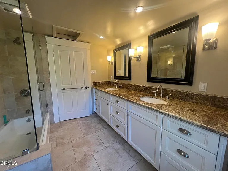 623 Charter Oak St — Photo 18