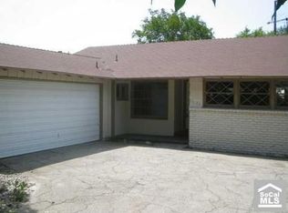 16126 Kittridge St, Van Nuys, CA 91406