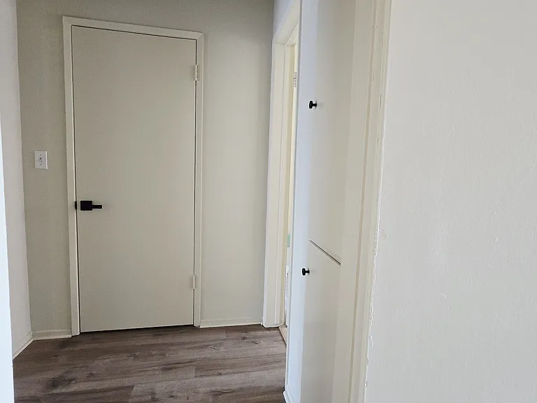 526 S Saint Andrews Pl #28 — Photo 33