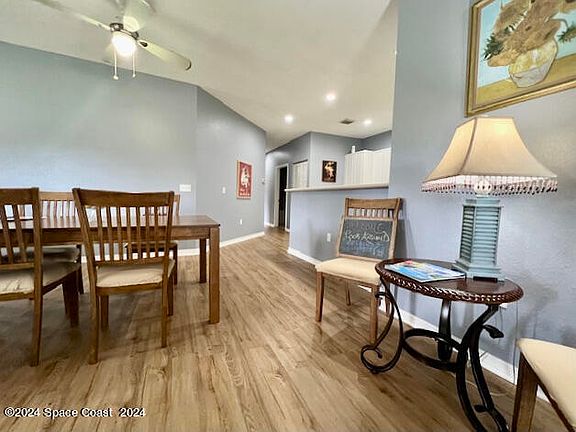 5th image of 1820 Pelican Dr #1