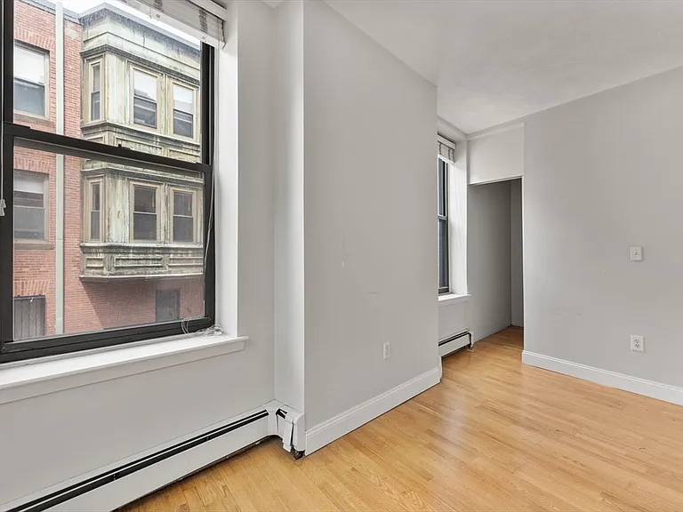 30 Main St #12 — Photo 11