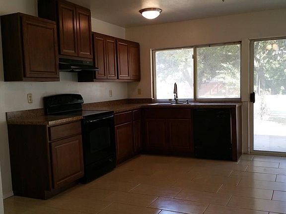 4th image of 1001 Platt Dr