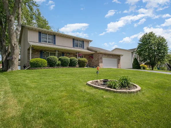 1805 Forest Ln, Crown Point, IN 46307