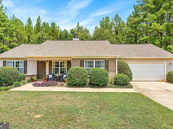 75 Pinewood Cir, Colbert, GA 30628