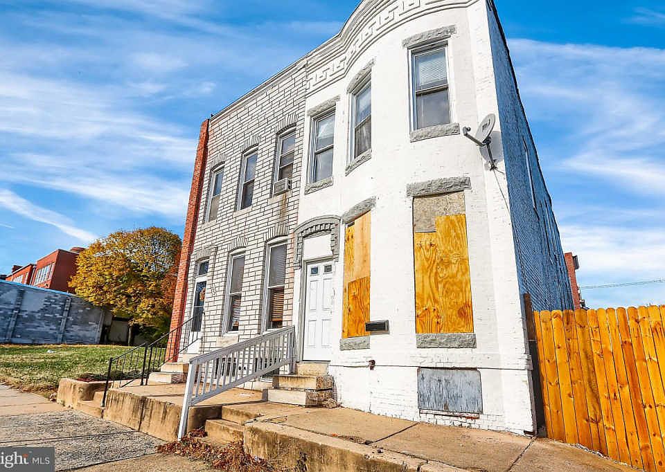 2nd image of 3000 Westwood Ave