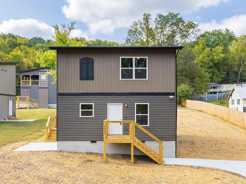 1st image of 3964 Grace Ave