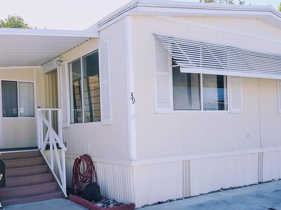 1st image of 4160 Petit Dr