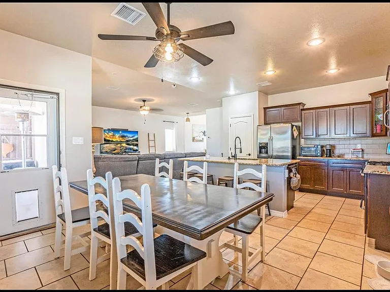 3848 Loma Jacinto Dr — Photo 11