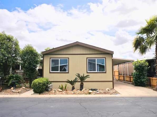 2575 S Willow Ave Spc 210, Fresno, CA 93725