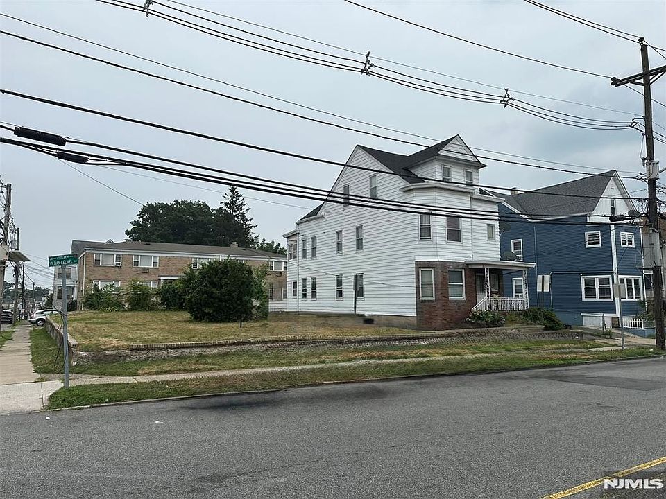 2nd image of 88 Montclair Ave