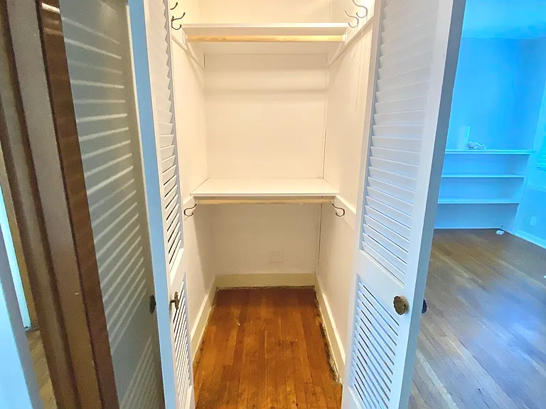 4923 Cass St #1 — Photo 9