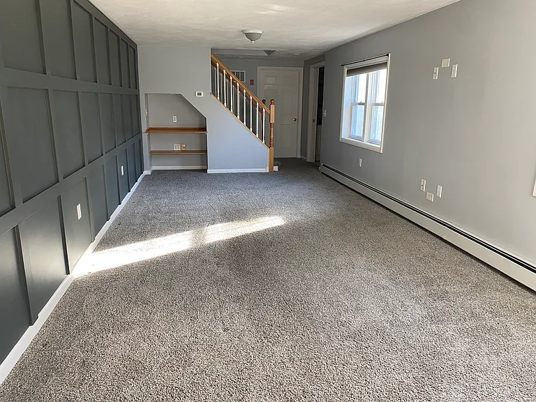 236 Spooner Ave — Photo 29