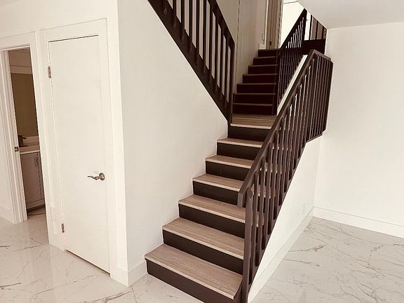 4th image of 701 NW 98th Circle #701