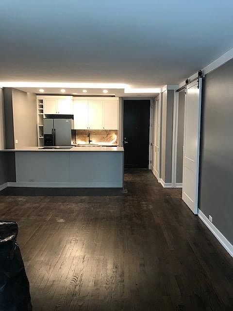 1st image of 535 N Michigan Ave APT 301
