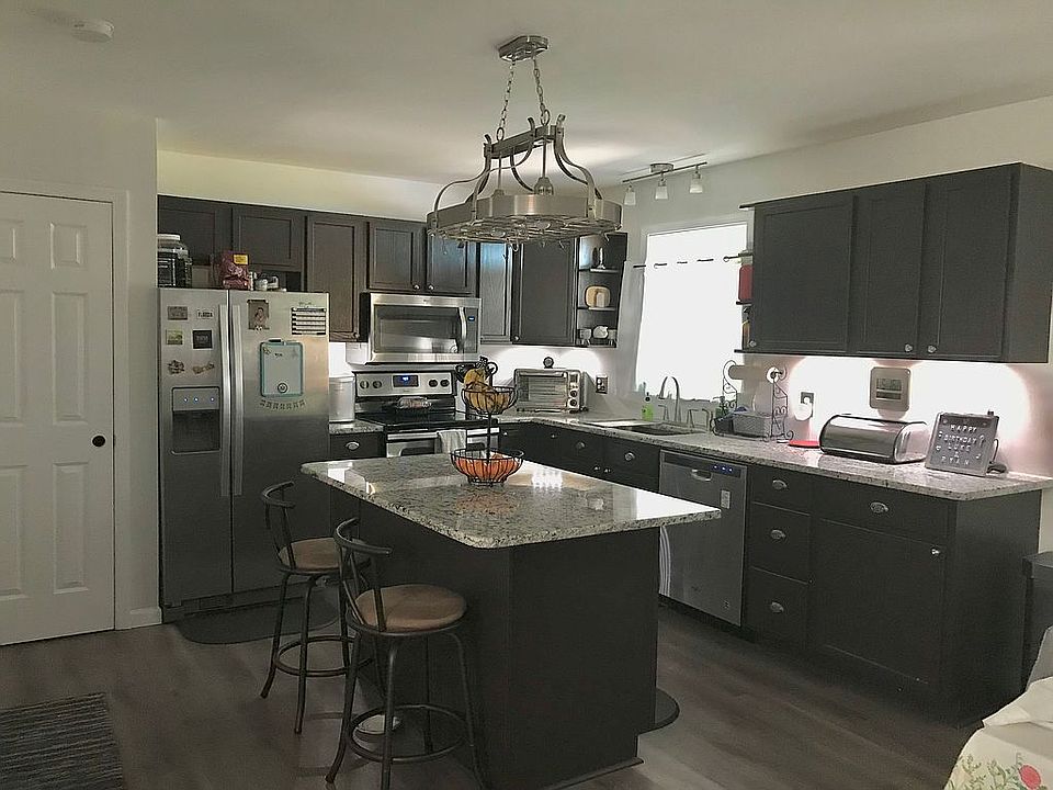 1st image of 18 Viking Ln