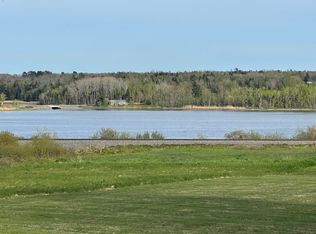 92 School St, Stockton Springs, ME 04981