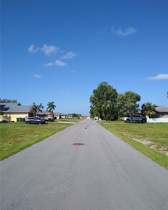 1st image of 1214 NE 9th Ter