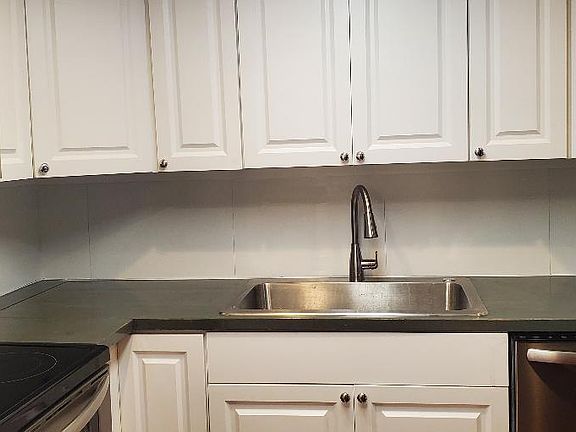 4th image of 2458 Columbia Dr APT 78