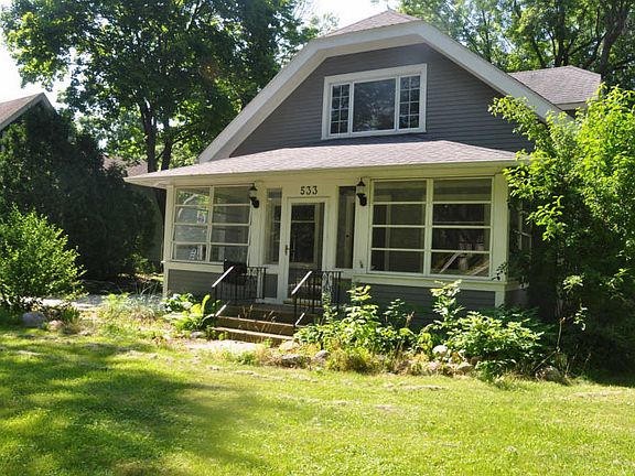 2nd image of 533 E Capitol Dr
