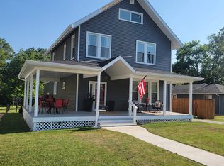 511 E 2nd South St, Carlinville, IL