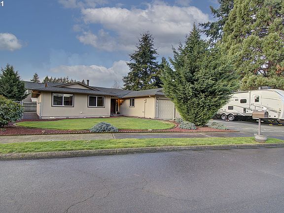 2nd image of 7708 NE 55th Ave